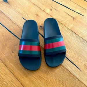 Gucci mens slides